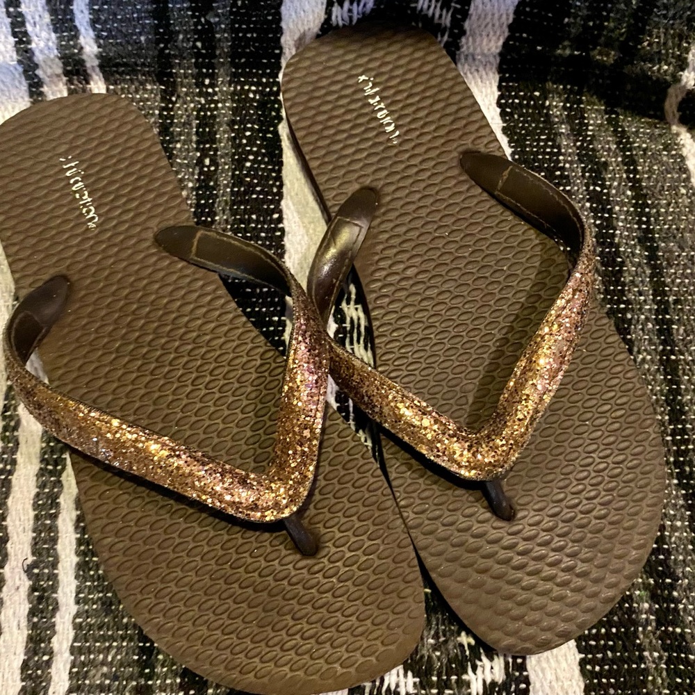 EUC Glitter flip flop